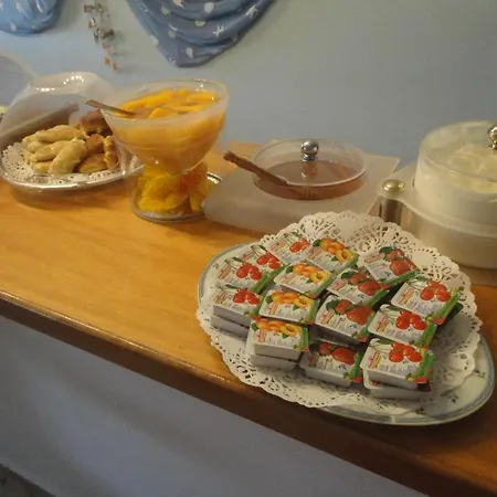 Hotel de apartamente Grand Nefeli Vasiliki