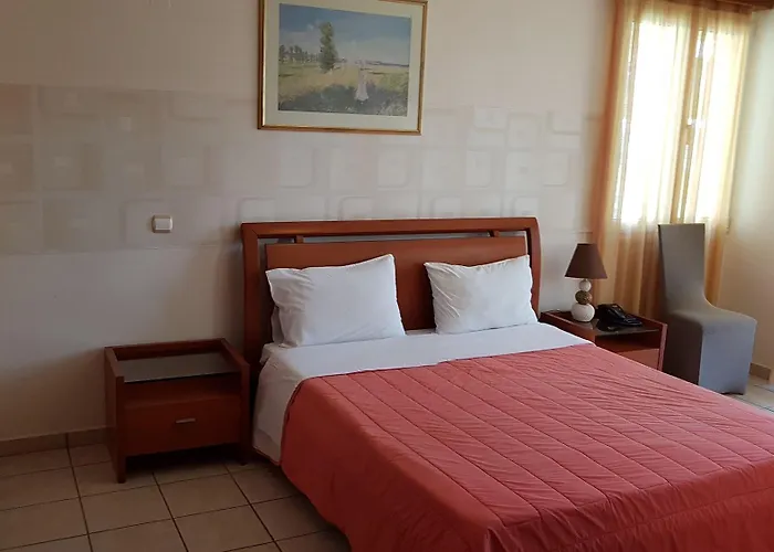 Grand Nefeli 公寓式酒店 4*