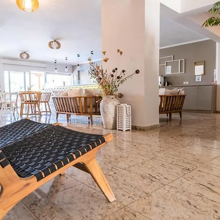 Apart-hotel Grand Nefeli Vasilikí