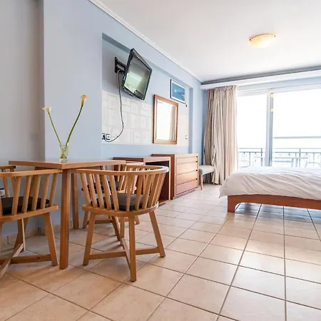 Apart-hotel Grand Nefeli Vasilikí