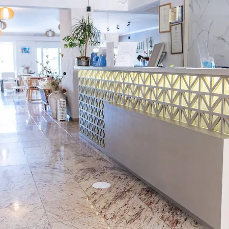 Grand Nefeli 4* Vassiliki
