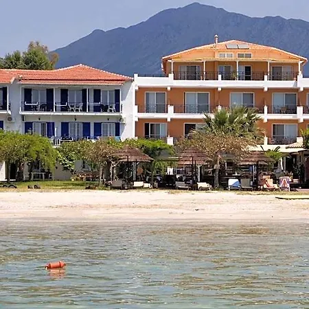 Aparthotel Grand Nefeli