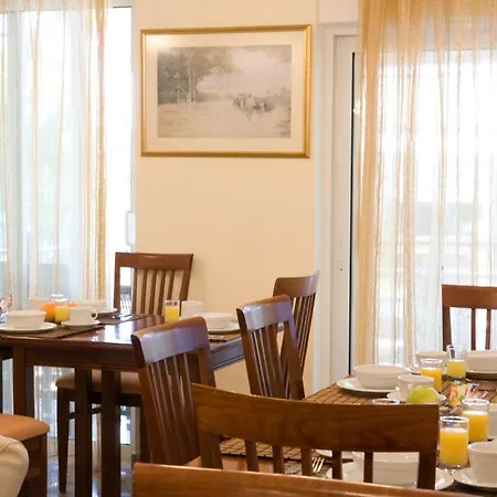 Grand Nefeli 4* Vasilikí