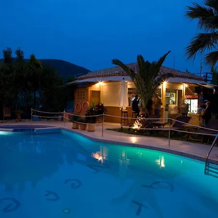 Grand Nefeli Ξενοδοχείο με διαμερίσματα Βασιλική