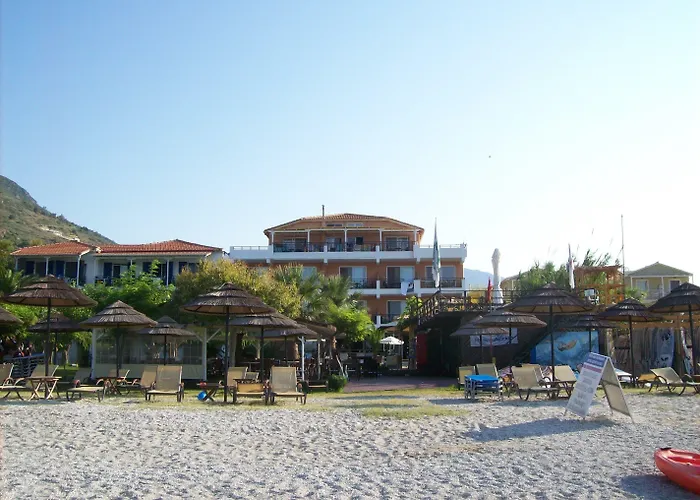 Grand Nefeli Lägenhetshotell Vasiliki