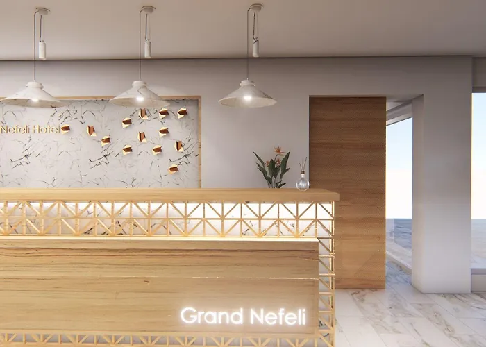 Lägenhetshotell Grand Nefeli 4*