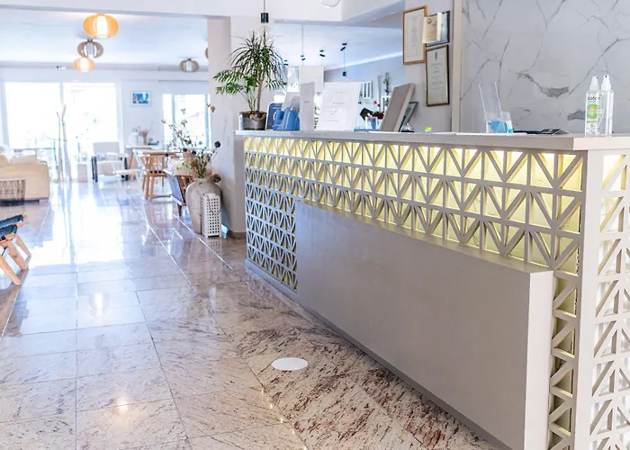 Grand Nefeli 4* Vasiliki